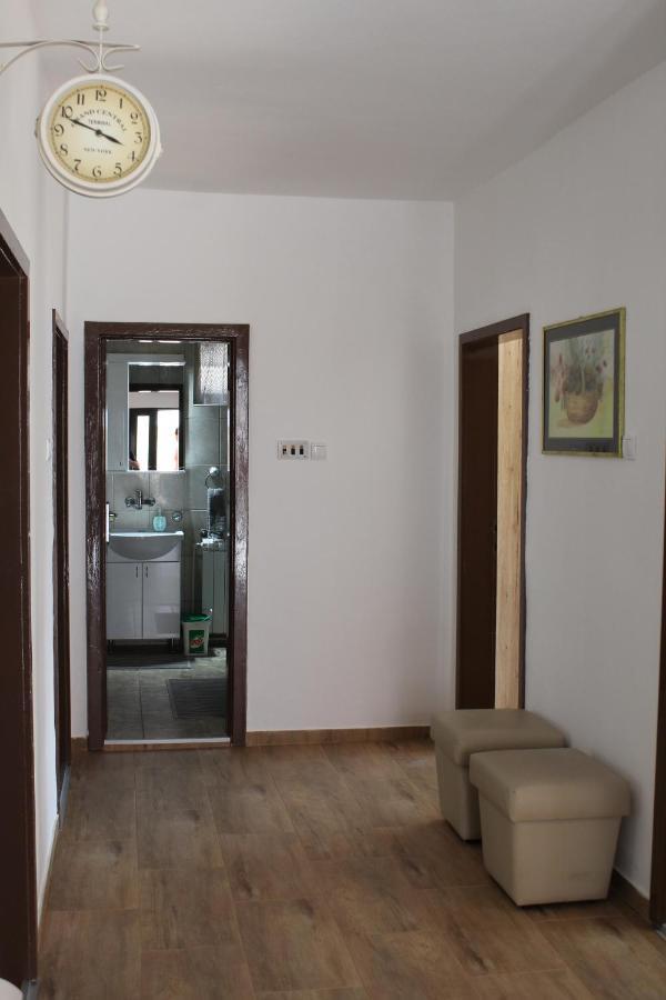 M Apartment Vârşeţ Exterior foto